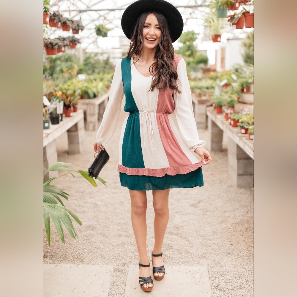 New! Gorgeous Colorblock Boutique Dress